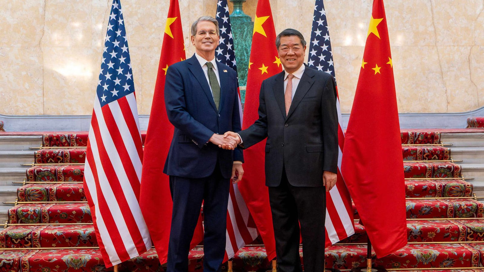 China y Estados Unidos establecen las negociaciones de intercambio, mientras que Trump finge “un buen informe”