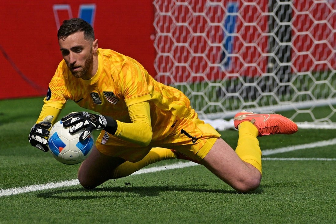 USMNT GK Matt Turner dejó el bosque de Nottingham para Lyon