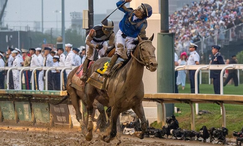 Las posiciones de publicaciones de Belmont se establecen como soberanía, presione Square Las posiciones de publicaciones de Belmont se establecen como soberanía, presione Square