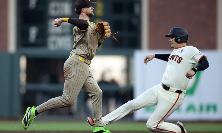 Padres tiene una bola pequeña en 10, Edge Giant 1-0 Padres tiene una bola pequeña en 10, Edge Giant 1-0