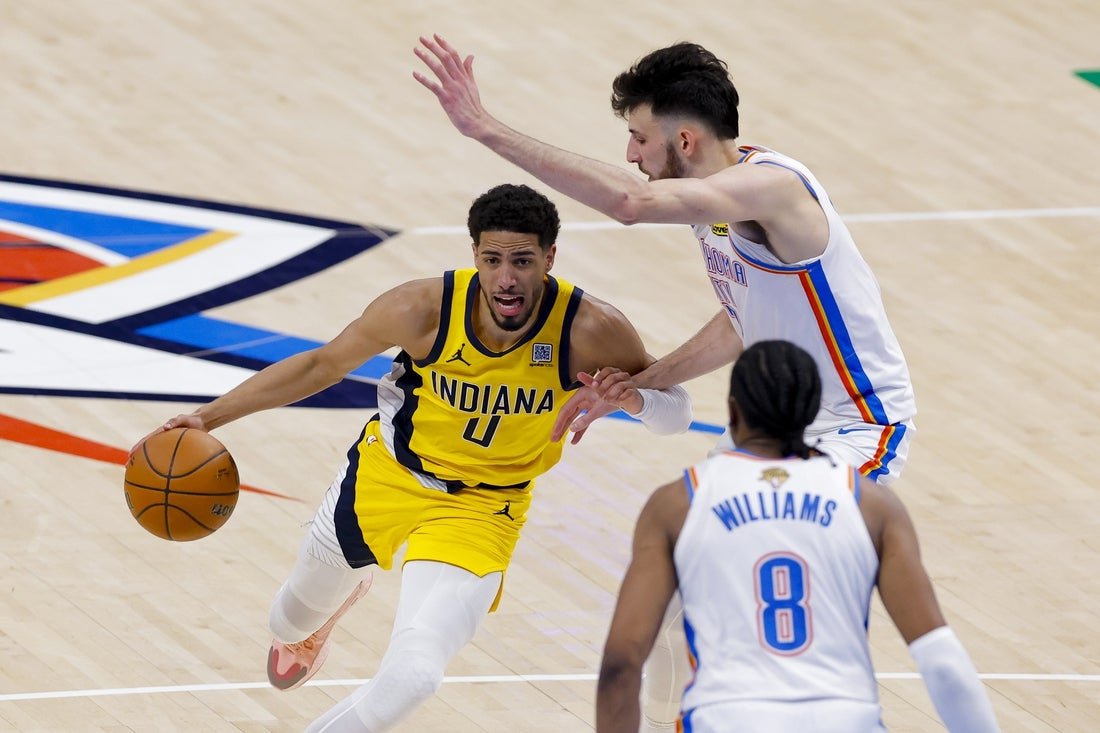 Informe: Se dice que los Pacers G Tyrese Haliburton tienen estrés de la pantorrilla