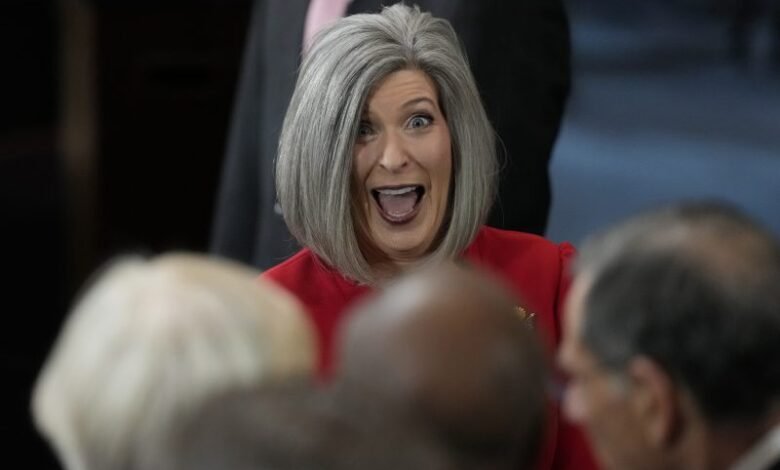 El senador de Iowa duplica el comentario de Medicaid con video sarcástico ‘disculpas’ El senador de Iowa duplica el comentario de Medicaid con video sarcástico ‘disculpas’