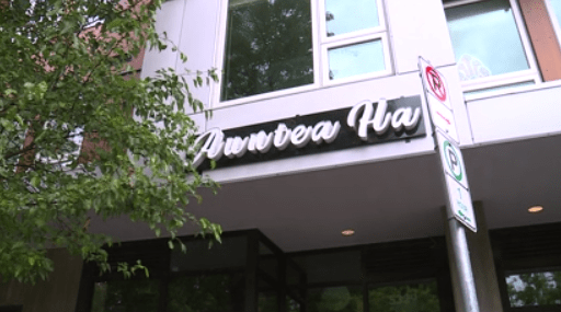 ‘Estamos preocupados’: negocio de obturadores propietarios de la tienda de Portland Boba debido a un vandalismo repetido ‘Estamos preocupados’: negocio de obturadores propietarios de la tienda de Portland Boba debido a un vandalismo repetido