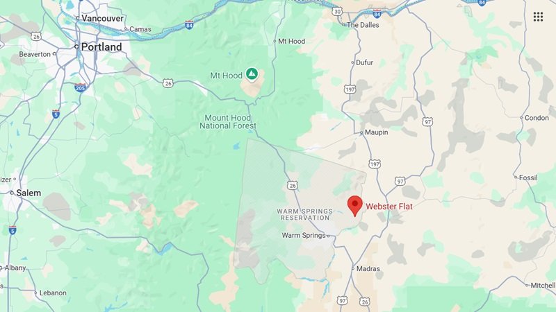 Sunnyside Fire está impulsado por el viento, creciendo cerca de Webster Flat