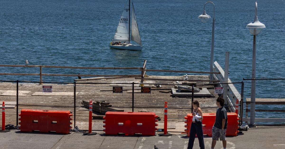 ¿Se reconstruirá el Wharf de Santa Cruz después de que se separó?
