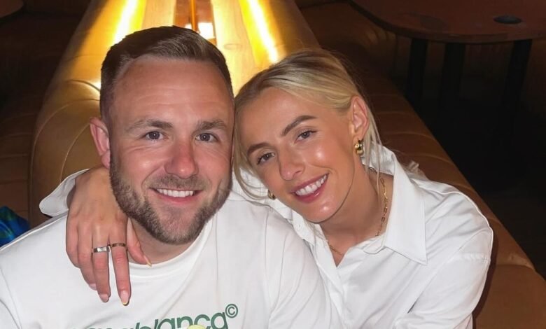 La primera cita sobre Ikea con el esposo de Cloe Kelly fue amado el amor después de una simple compasión La primera cita sobre Ikea con el esposo de Cloe Kelly fue amado el amor después de una simple compasión