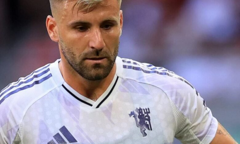 Luke Shaw es un hombre ‘listo para rendirse’ después de 11 años y estaba ‘preparado’ para escuchar la oferta de un destino. Luke Shaw es un hombre ‘listo para rendirse’ después de 11 años y estaba ‘preparado’ para escuchar la oferta de un destino.