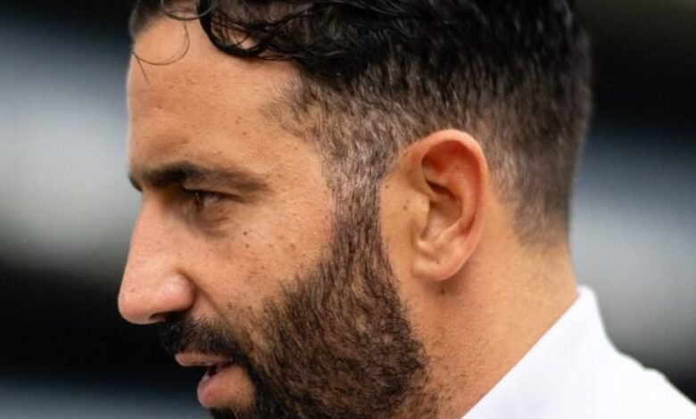 La búsqueda del Striker Man United se redujo a dos, pero con una advertencia importante, el precio de Jadon Sancho reveló y Legend Club podría estar preparado para un nuevo papel.