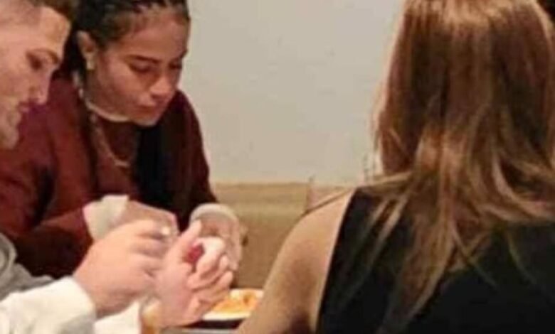 Los detalles reveladores en la foto habla mucho sobre la relación de Mary Fowler y Nathan Cleary, cuando las estrellas Matildas revelaron noticias brillantes. Los detalles reveladores en la foto habla mucho sobre la relación de Mary Fowler y Nathan Cleary, cuando las estrellas Matildas revelaron noticias brillantes.