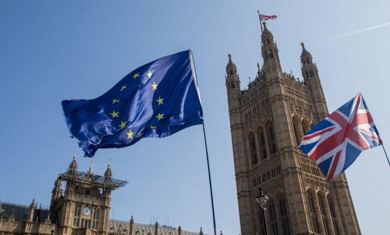Brexit hace que la compañía abandone el Reino Unido. El impuesto de Trump puede traerlos de vuelta.