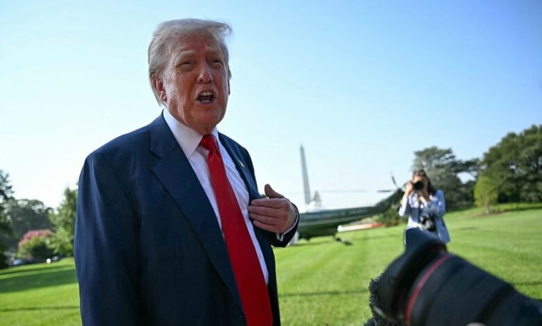 Trump se desvió la cuestión de la epeceteta de Jeffrey; Maxwell se reúne con el DOJ Trump se desvió la cuestión de la epeceteta de Jeffrey; Maxwell se reúne con el DOJ