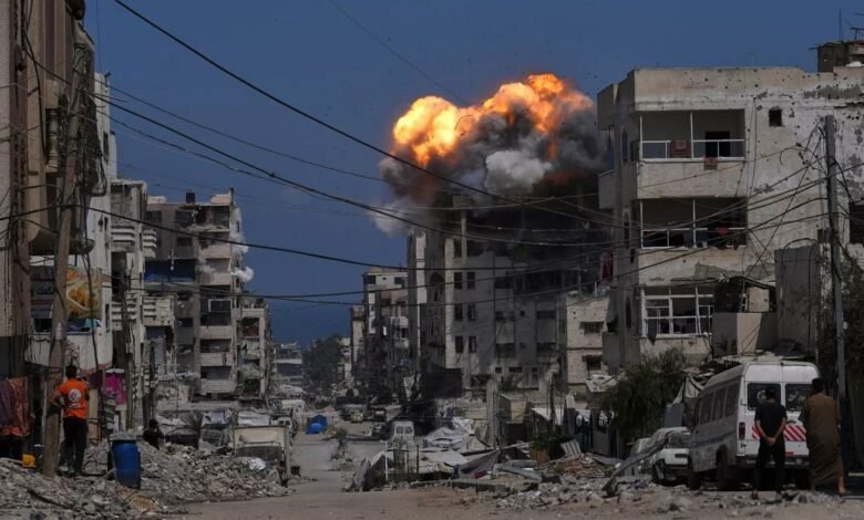 El ejército israelí lanza la operación del primer terreno a la ciudad central de Gaza de Deir al-Balah El ejército israelí lanza la operación del primer terreno a la ciudad central de Gaza de Deir al-Balah
