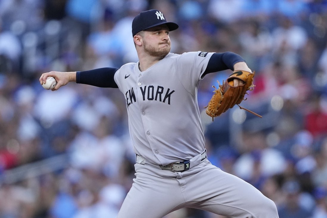Yankees puso a RHP Clarke Schmidt (antebrazo) en la lista de lesiones
