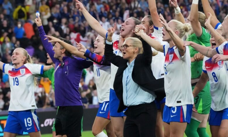 Las mujeres británicas ganaron la Eurocopa 2025: Sarina Wiegman tiene dudas durante la competencia ‘caótica’, pero ‘la idea del equipo’ gana a través de | noticias de fútbol Las mujeres británicas ganaron la Eurocopa 2025: Sarina Wiegman tiene dudas durante la competencia ‘caótica’, pero ‘la idea del equipo’ gana a través de | noticias de fútbol