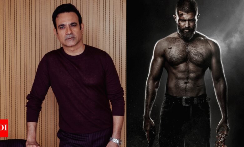 Manish Chowdhury se ha unido a la nueva película Kingdom Vijay Devirakonda. Manish Chowdhury se ha unido a la nueva película Kingdom Vijay Devirakonda.