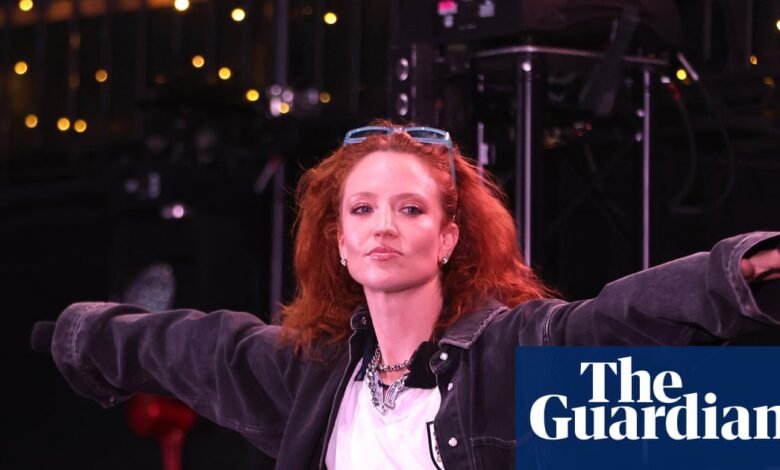 Jess Glynne se siente ‘enfermo’ sobre el uso de la canción de Jet2 para promover las deportaciones de nosotros | Administración de Trump Jess Glynne se siente ‘enfermo’ sobre el uso de la canción de Jet2 para promover las deportaciones de nosotros | Administración de Trump