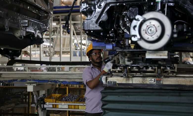 El crecimiento de la producción industrial de la India disminuye al 1,5% en junio, alcanzando los 10 meses bajo El crecimiento de la producción industrial de la India disminuye al 1,5% en junio, alcanzando los 10 meses bajo