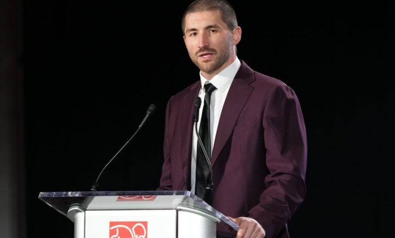 JC Tretter renuncia a la NFLPA entre el CEO de SAGA