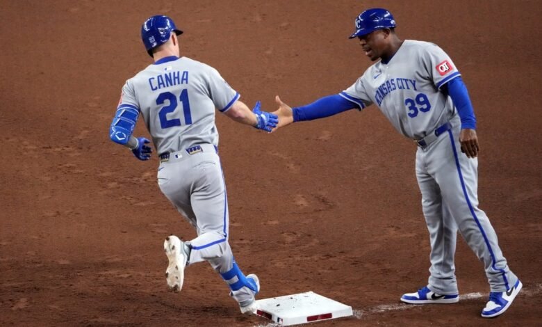 Vinnie Pasquantino’s 2 horas, 6 RBI líderes D líderes Vinnie Pasquantino’s 2 horas, 6 RBI líderes D líderes