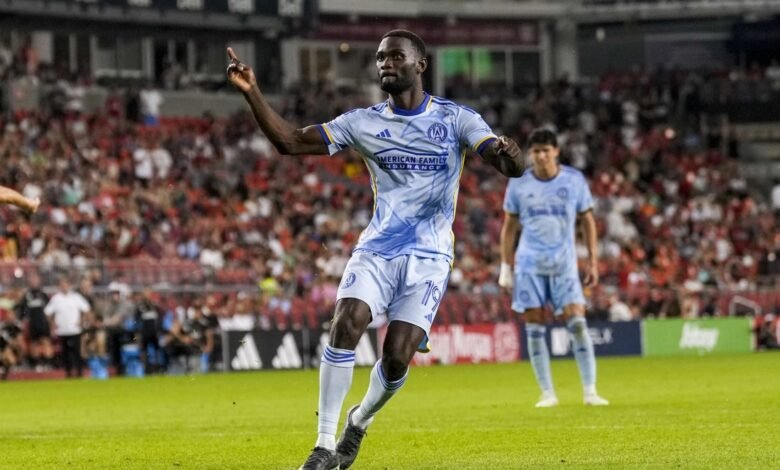 Atlanta United hizo casa durante mucho tiempo para enfrentar el fuego Atlanta United hizo casa durante mucho tiempo para enfrentar el fuego