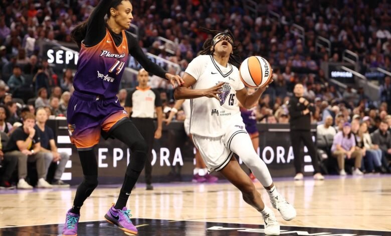 El último tiro libre de Alyssa Thomas para empujar a Mercurio a través de Valkyries El último tiro libre de Alyssa Thomas para empujar a Mercurio a través de Valkyries