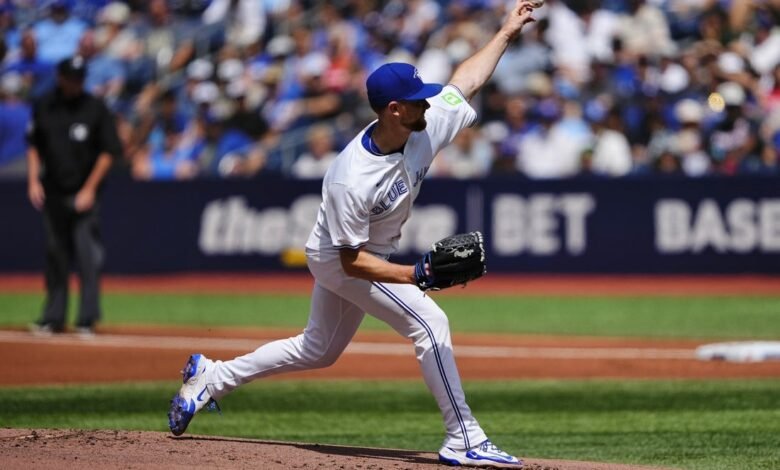 Blue Jays ocupó 4 partidos del viernes en la segunda victoria consecutiva sobre el gigante Blue Jays ocupó 4 partidos del viernes en la segunda victoria consecutiva sobre el gigante