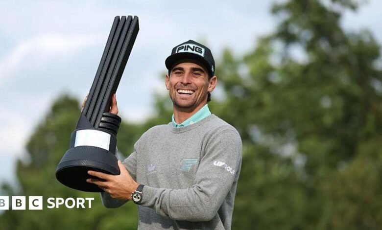Liv Golf: Joaquin Niemann gana la etapa de la gira del Reino Unido para el quinto esta temporada Liv Golf: Joaquin Niemann gana la etapa de la gira del Reino Unido para el quinto esta temporada