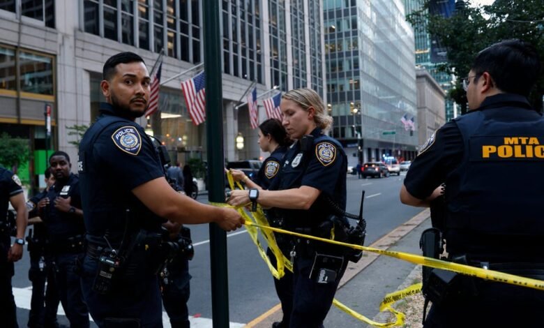 4 víctimas de la muerte, incluidos funcionarios de la policía de Nueva York en la oficina de Nueva York