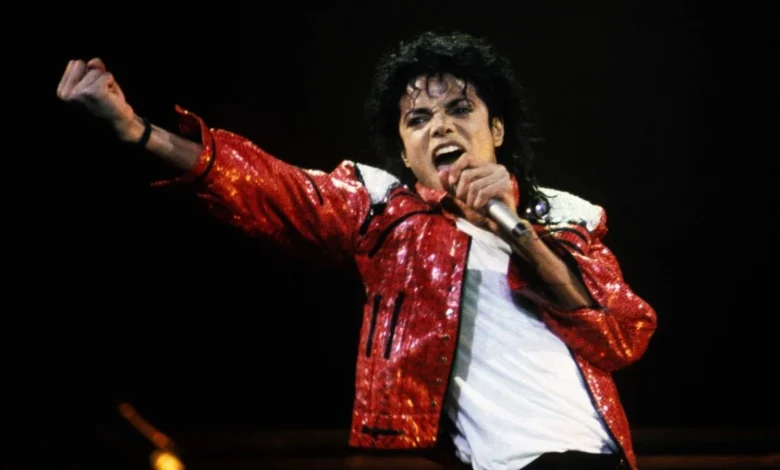 La biografía de Michael Jackson Michael se niega y cambios legales, recibió una nueva fecha de lanzamiento después de los detalles La biografía de Michael Jackson Michael se niega y cambios legales, recibió una nueva fecha de lanzamiento después de los detalles