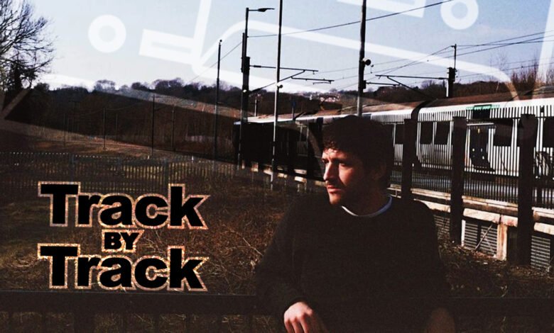 Bucear en el nuevo álbum AutoPhane Track by the Caspian Track Away