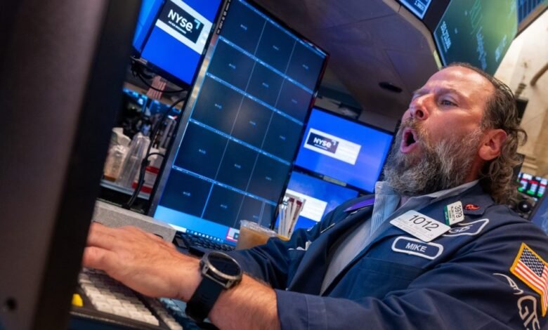 Mercado de valores hoy: el aumento de los futuros de Dow en el acuerdo comercial de EE. UU. Mercado de valores hoy: el aumento de los futuros de Dow en el acuerdo comercial de EE. UU.
