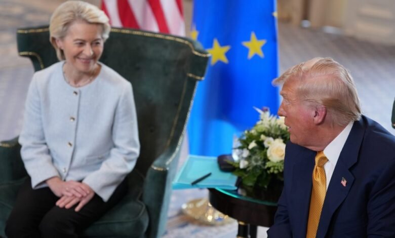 Estados Unidos y la Unión Europea han llegado a un acuerdo comercial que determina la tasa impositiva del 15% y el contrato de inversión es de cientos de miles de millones de veces. Estados Unidos y la Unión Europea han llegado a un acuerdo comercial que determina la tasa impositiva del 15% y el contrato de inversión es de cientos de miles de millones de veces.