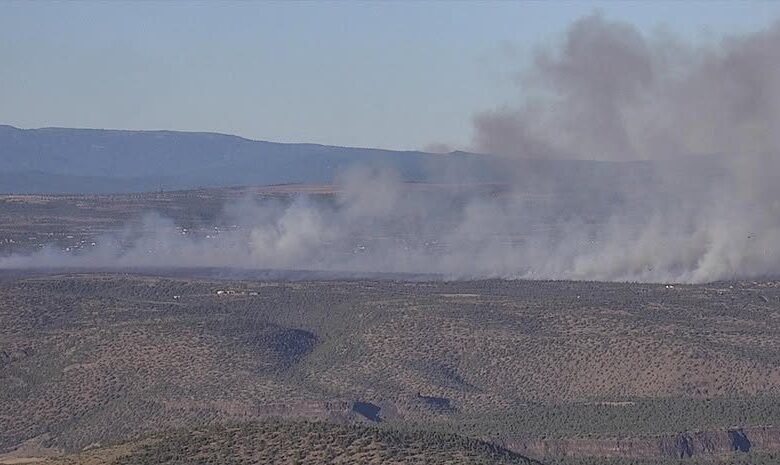 Highland Fire se redujo a las evacuaciones de nivel 2 “estar establecidos” Highland Fire se redujo a las evacuaciones de nivel 2 “estar establecidos”