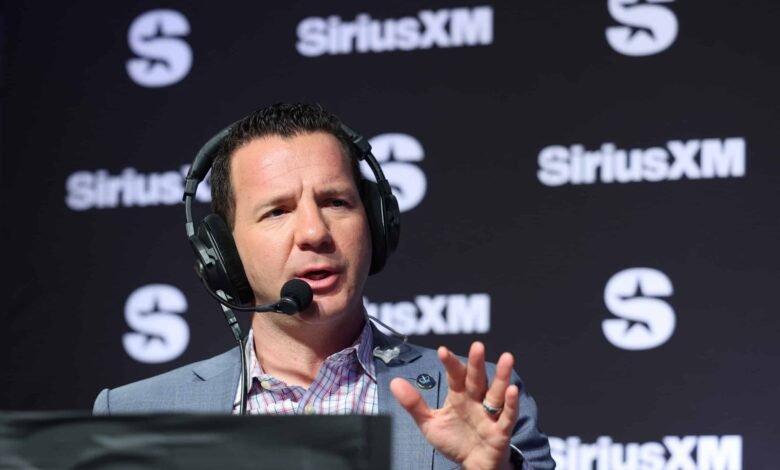Ian Rapoport reveló el requisito de contrato de Trey Hendrickson Ian Rapoport reveló el requisito de contrato de Trey Hendrickson
