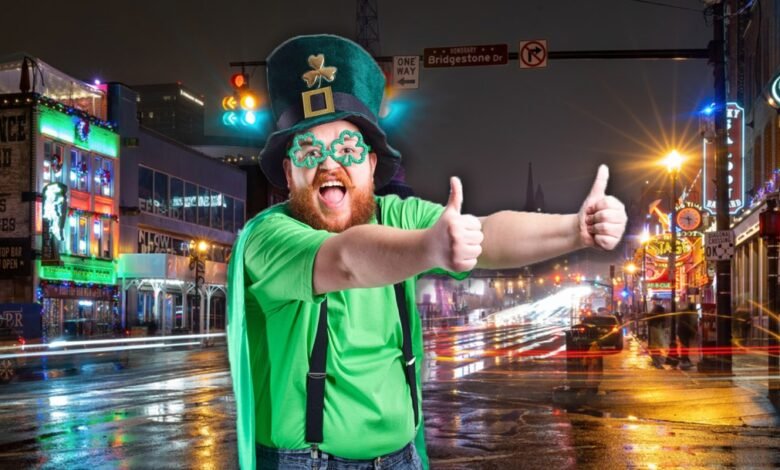 El irlandés trajo a su esposa a Nashville para una luna de miel. Entonces le da a nuestro El irlandés trajo a su esposa a Nashville para una luna de miel. Entonces le da a nuestro