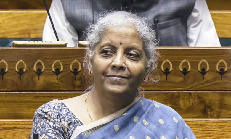 FM Nirmala Sitharaman dijo que más de 31,500 empleados del gobierno eligen usar UPS hasta el 20 de julio.