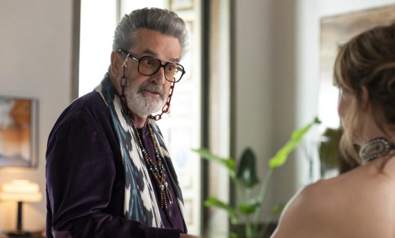 Rupert Everett afirmó que fue “despedido” de ‘Emily en París’