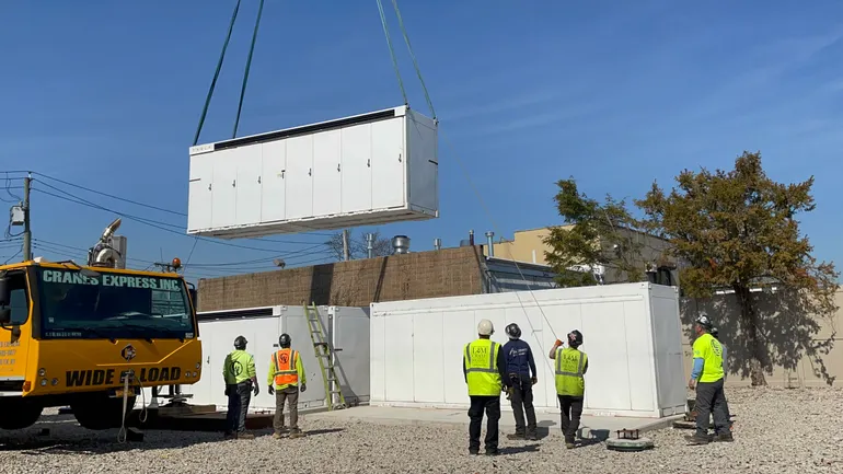 Nueva York lanza una solicitud de almacenamiento de energía a granel de 1 GW utilizando un nuevo crédito Nueva York lanza una solicitud de almacenamiento de energía a granel de 1 GW utilizando un nuevo crédito