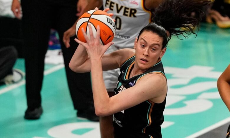 Lesión de Breanna Stewart: Según los informes, la estrella de Liberty evitó un problema de piernas grave, pero se pierde el juego contra las alas Lesión de Breanna Stewart: Según los informes, la estrella de Liberty evitó un problema de piernas grave, pero se pierde el juego contra las alas