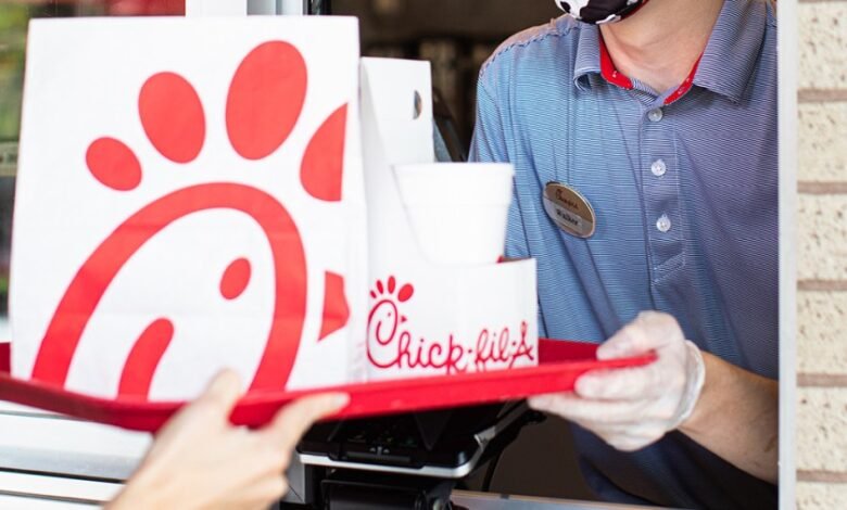 Aquí es cuándo y dónde se está abriendo Chick-fil-A en el lago Oswego