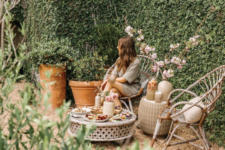 Cómo organizar una reunión fácil y elegante