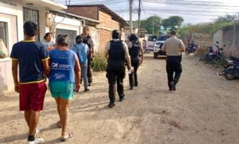 Al menos 9 personas mataron a tiros mientras jugaban una piscina en el bar de la ciudad turística. Ecuador: “Puede haber más víctimas”. Al menos 9 personas mataron a tiros mientras jugaban una piscina en el bar de la ciudad turística. Ecuador: “Puede haber más víctimas”.
