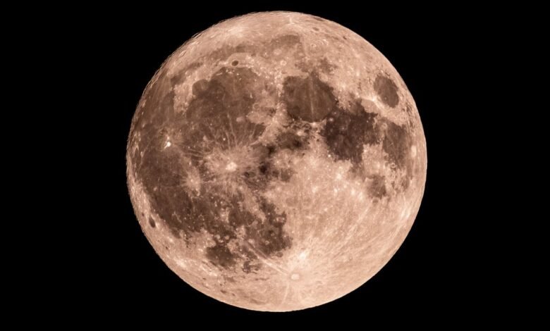 La fase de la luna hoy explicó: cómo se verá la luna el 26 de julio de 2025