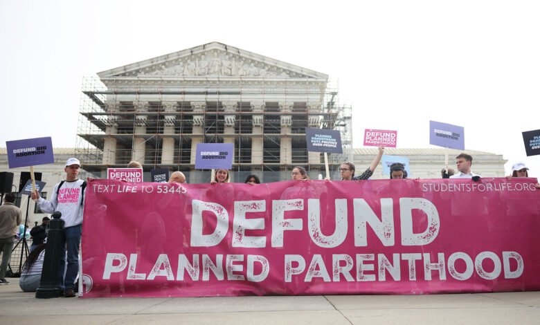 La nueva estrategia para restringir el aborto en todo el mundo, sin decir “prohibición”