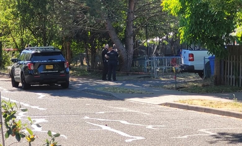 2 escenas del crimen, un homicidio en el sureste de Portland 2 escenas del crimen, un homicidio en el sureste de Portland
