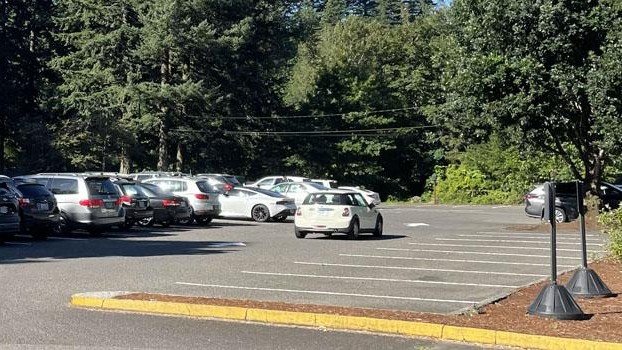 Los visitantes de Troutdale ahora deben pagar el estacionamiento de fin de semana en City Park