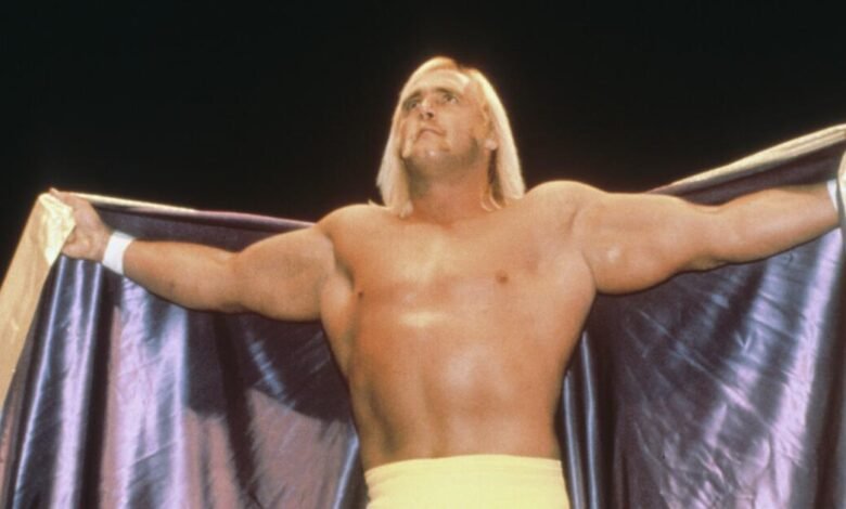 Hulk Hogan recordado por Trump y Wrestling World