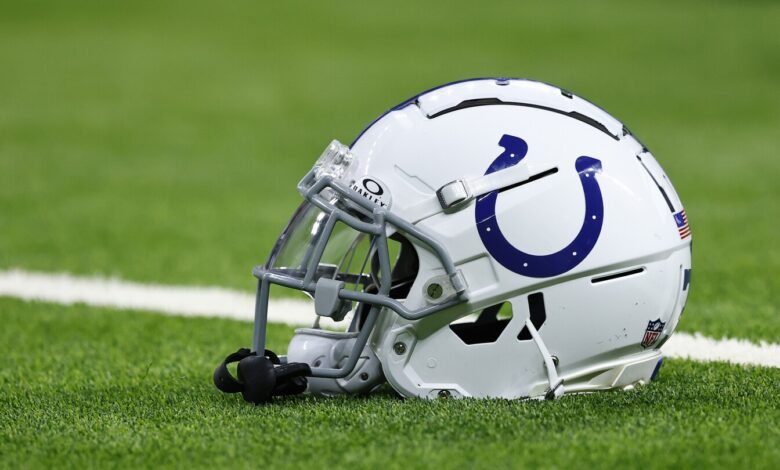 COLTS Sign DT Josh Tupou, Coloque a Jack Wilson en IR
