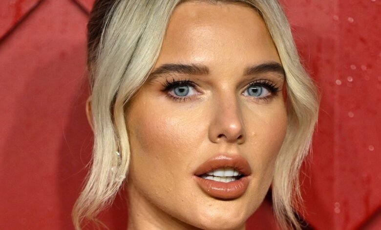 Salir con Helen Flanagan nuevamente después de que el corazón roto se divide con la angustia de la ex y co — Salir con Helen Flanagan nuevamente después de que el corazón roto se divide con la angustia de la ex y co —