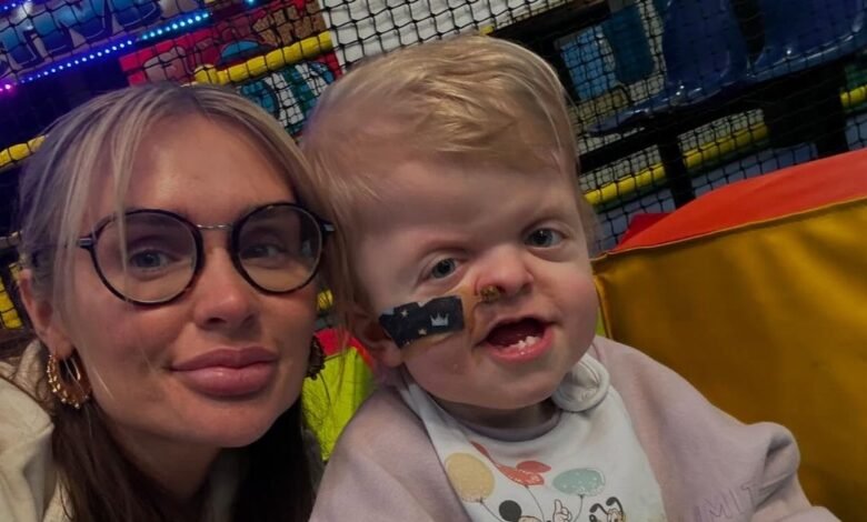 El desgarrador puede requerir la silla de ruedas del hijo de Aaron Chars debido al ex cídrico de las condiciones de salud El desgarrador puede requerir la silla de ruedas del hijo de Aaron Chars debido al ex cídrico de las condiciones de salud